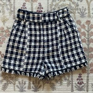 NWOT Walter Baker Tweed Shorts  Size 4
